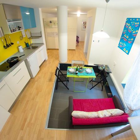 Studio L Ljubljana Luaran gambar
