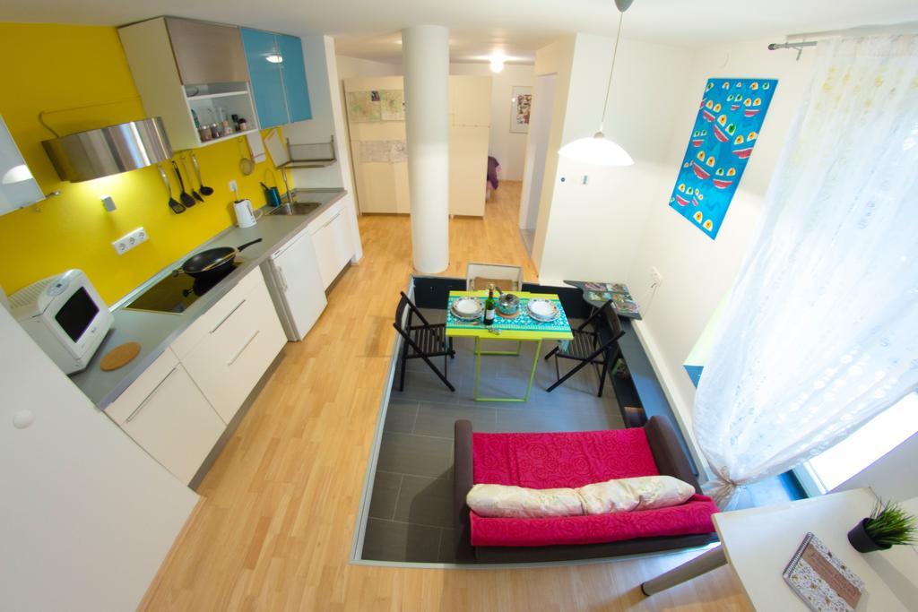 Studio L Ljubljana Luaran gambar