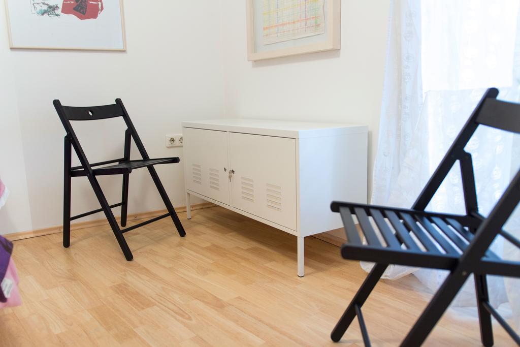 Studio L Ljubljana Luaran gambar